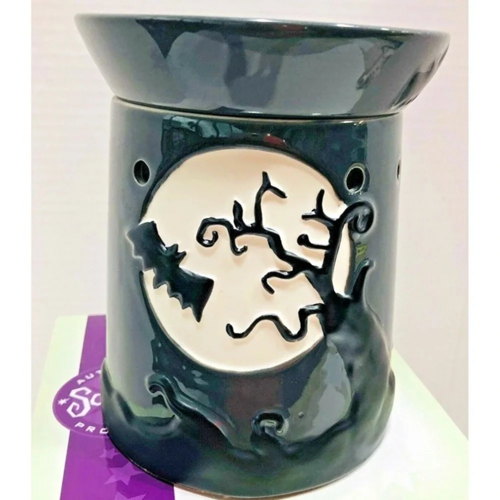 Scentsy FRIGHT NIGHT Halloween Warmer RETIRED 6x6 Full Size Originl Box USA 2010
